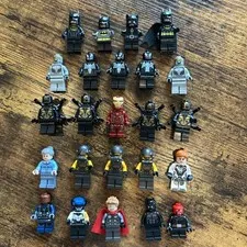 Huge LEGO DC/Marvel Minifigure Lot Of 24