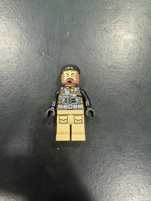 Lego Super Heroes Spider-man No way Home Electro Minifigure sh0945 (no wings)