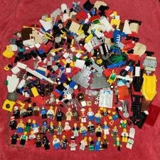 "Vintage LEGO Special Bulk 40+ Minifigure Lot 90s accessories 