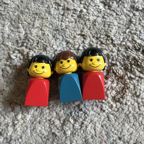 Vintage 1970s Lego Figure Big Head Girl And Boy Lot Of 3 Red And Blue People