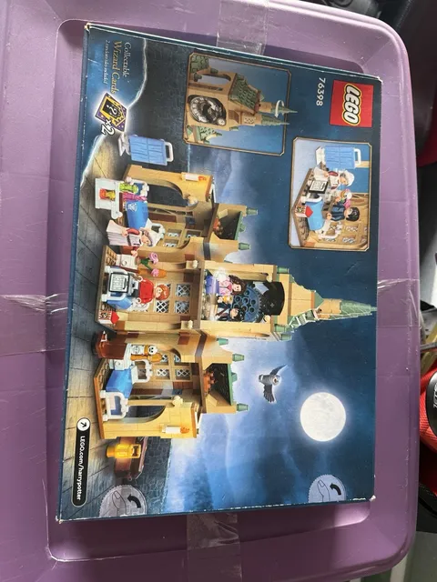 LEGO RETIRED Harry Potter Hogwarts Hospital Wing 76398, 510pcs Sealed