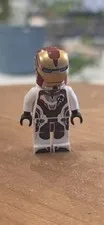 LEGO Superheroes Minifigure Iron Man and Dum-E 30452 White Jump Suit