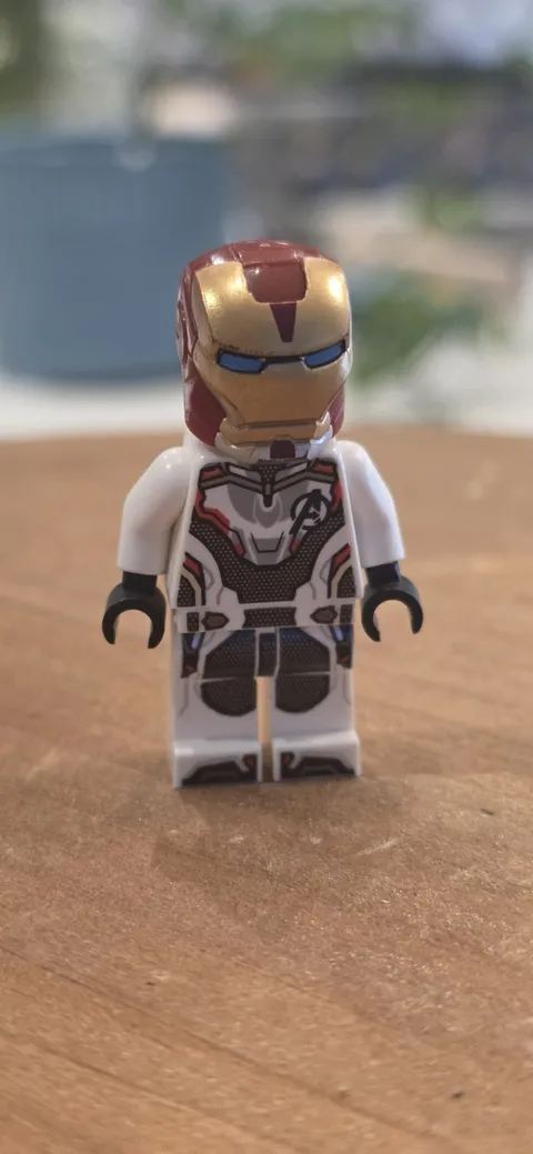 LEGO Superheroes Minifigure Iron Man and Dum-E 30452 White Jump Suit
