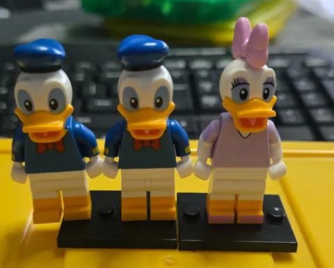 LEGO Disney Collectible coldis-9-10 Daisy & Donald Duck Minifigure