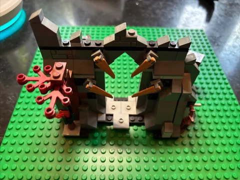 LEGO The Hobbit: Dol Guldur Ambush (79011) Build Only extension