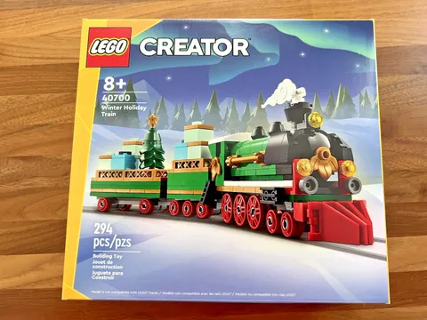 LEGO 40700 Creator Winter Holiday Train NEW IB Retired GWP Limited Edition Set!