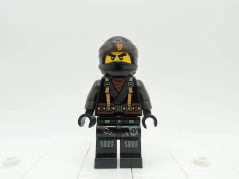 Cole (Dragon Masters), Hunted - njo0449 - Set 70645 - LEGO Ninjago Minifigure