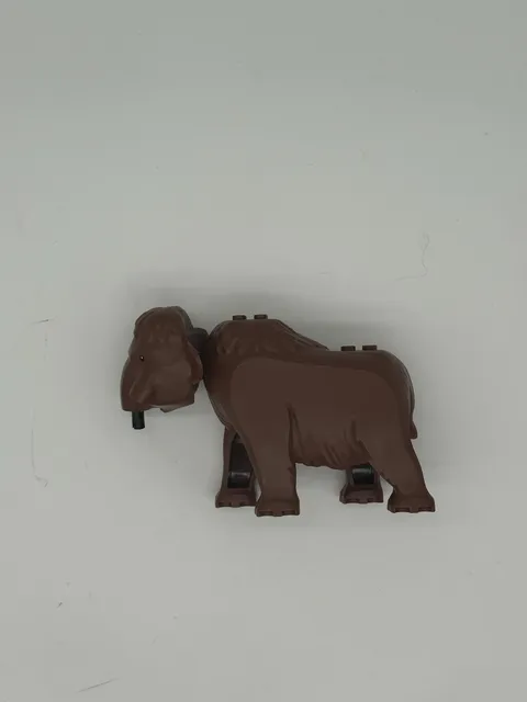 LEGO Woolly Mammoth Brown w/White Tusks From Set 60195 Rare Great Condition READ