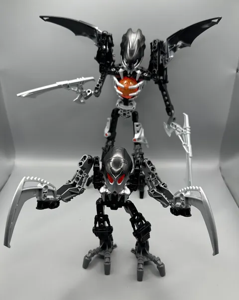 Lego Bionicle 8693 Chirox  & 8949 Kirop Figures No Instructions/Box 1397