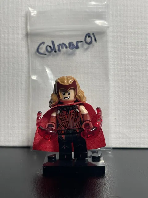 LEGO Marvel Super Heroes Scarlet Witch colmar01