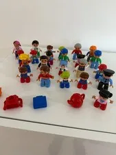 Lego DUPLO FIGURE LOT! ~ 23 people!  (kids/construction/men/women/police/etc)