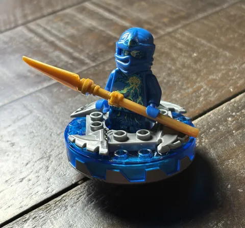 LEGO NINJAGO: NRG Jay (9570) Used Complete Rare NRG Jay Figure 4 Cards & spinner