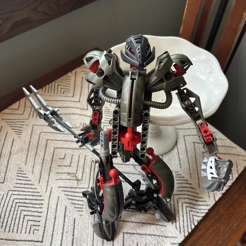 Lego Bionicle MAKUTA 8593 - Original 2003 Teridax Mask of Shadows 100% Complete