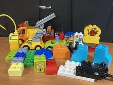 Lego DUPLO Tow Truck Gas Station Mechanic Car Lot Creative Cars SHIPS FAST 61 Pc