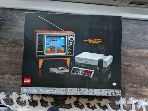 LEGO NES 71374 Nintendo Entertainment System - Brand New Sealed (Box Wear)