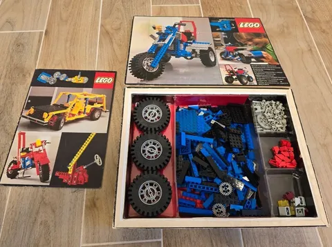 Lego vintage technic 857 Motorcycle complete with box