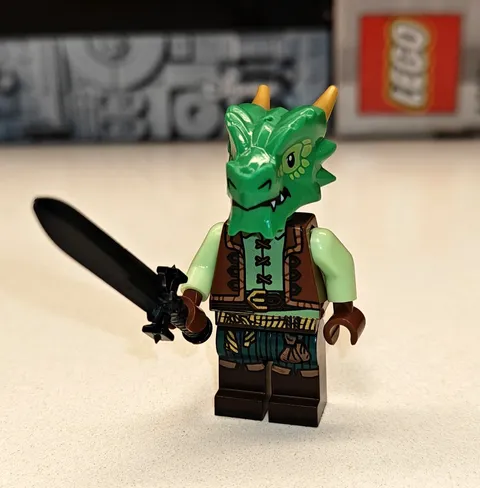 NEW Dungeons & Dragons Dragonborn Alax Jadescales Custom Lego Minifigure 21348