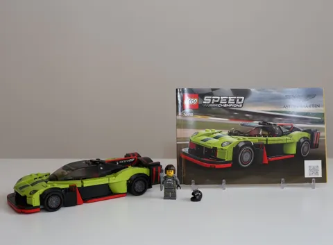LEGO 76910 Aston Martin Valkyrie AMR Pro ONLY w/Manual *NO Box* Lime Green Car
