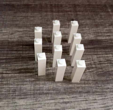 11 pieces White Genuine Lego 1 x 1 x 3 Brick part 14716 WYSIWYG IRL u get 11 pcs