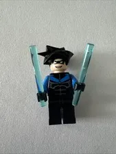 LEGO Nightwing Minifigure (BAT015) From Set 7785 Arkham Asylum