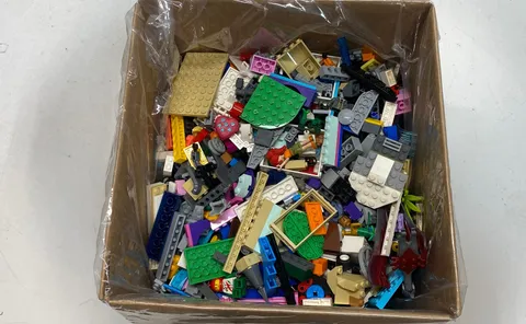 LEGO Mixed Bricks & Parts Lot Approximately 8 lbs Loose Pieces Variety