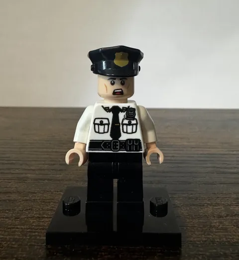 LEGO Batman Security Guard Minifigure - Appeared in Set 70910