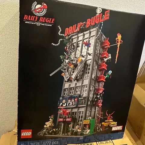 LEGO Marvel 76178 Daily Bugle Spider-Man 3772pcs Retired New Sealed Box Damage