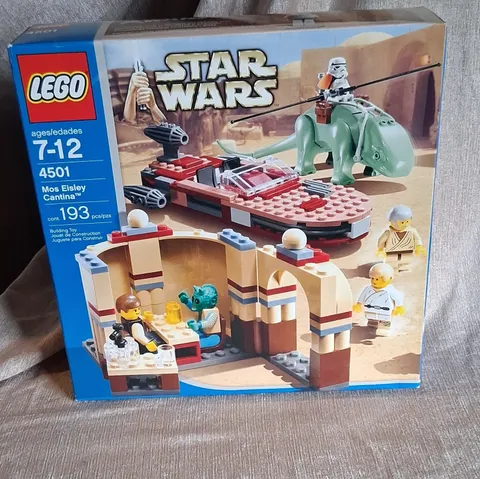 LEGO Star Wars 4501 Mos Eisley Cantina 193 pcs Stormtrooper Box Vintage