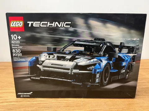 LEGO McLaren Senna GTR 42123 Technic Building Set 2021 Sealed New