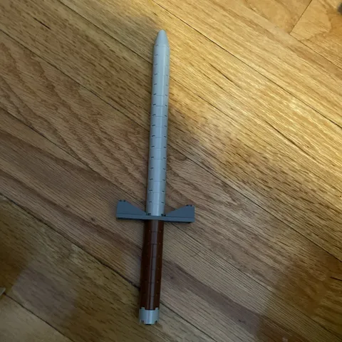 RARE Sealed LEGO Lord of The Rings LOTR sword from Toys R Us build event