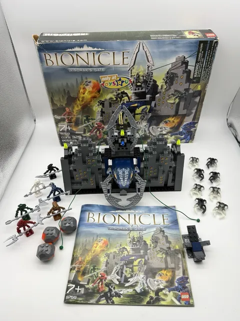LEGO Bionicle Visorak’s Gate 8769 Complete 331 Parts