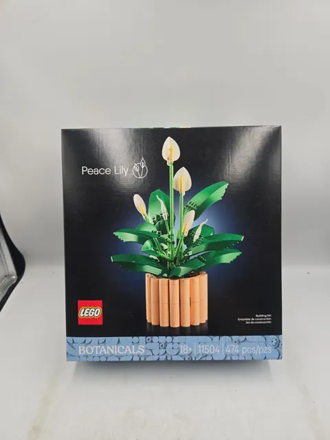 LEGO® Botanicals: Peace Lily (11504) New Sealed