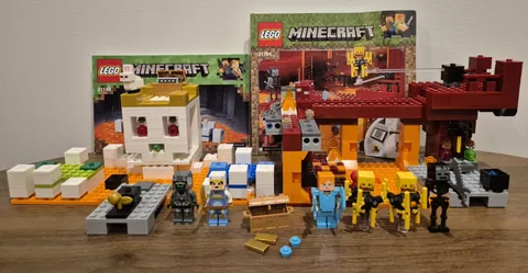 LEGO MINECRAFT LOT ~ SETS #21145 #21154 ~ BOTH 100% COMPLETE