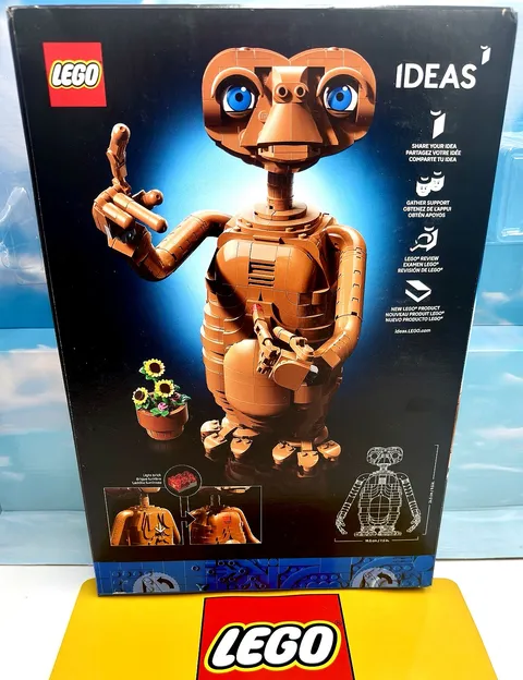 LEGO IDEAS 21370 E.T. The Extra-Terrestrial (batteries included)