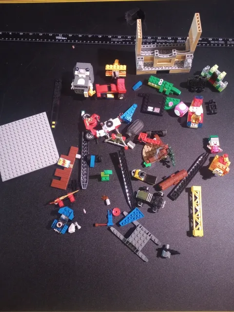 Miscellaneous Lego Set Endless Imagination Possibilities Incomplete Set