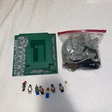 Vintage Retired LEGO Castle: King's Mountain Fortress (6081)