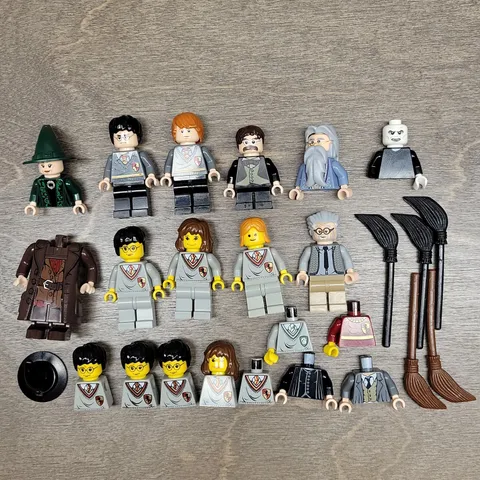 Harry Potter Lego Parts and Pieces Lot - Mini Figures Brooms  Hermione Ron More