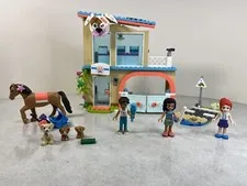 LEGO FRIENDS: Heartlake City Vet Clinic (41446), Complete