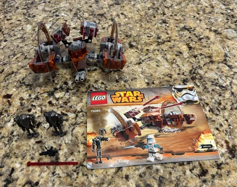 Lego Star Wars # 75085 Hailfire Droid 2015 Retired Incomplete W/Instructions