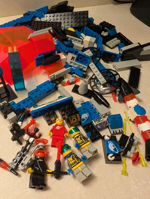 Vintage LEGO Classic Space Parts Lot Astronaut Rocket Canopy Printed Bricks 