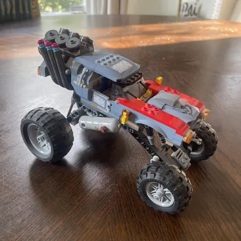 The LEGO Movie #70829: Emmet & Lucy's Escape Buggy | Sold As Is | Free Shipping!