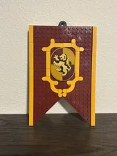 LEGO Harry Potter: Gryffindor House Banner (76409) Used Complete Set