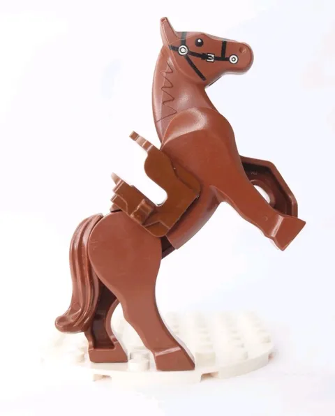 LEGO Reddish Brown Horse Movable Legs Black Eyes Bridle Castle Hobbit