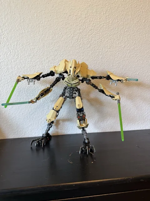 LEGO Star Wars: General Grievous (75112) Complete With Instructions