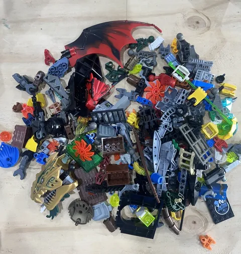 Vintage Lego Specialty Parts Dragon Bioncle Knights Translucent Crates Animal