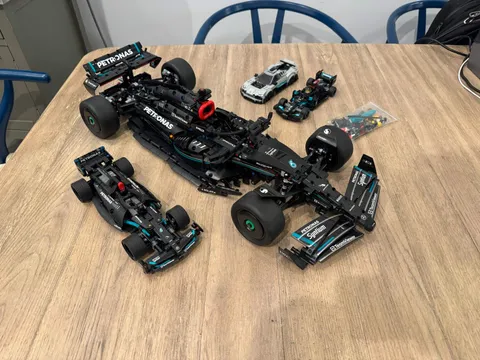 LEGO Mercedes F1 Bundle SETS: 42171, 42165, and 76909