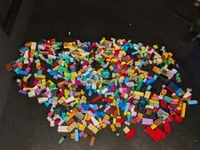 Assorted Lego Lot 1lb 4 Ounces Bright Colors Purple Pink Etc