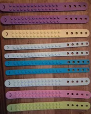 O-1 Lego Lot 10 Flexible Bracelet 67196 66821 Assorted Colors