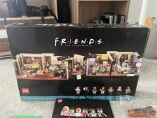 LEGO 10292 The Friends Apartments, Retired