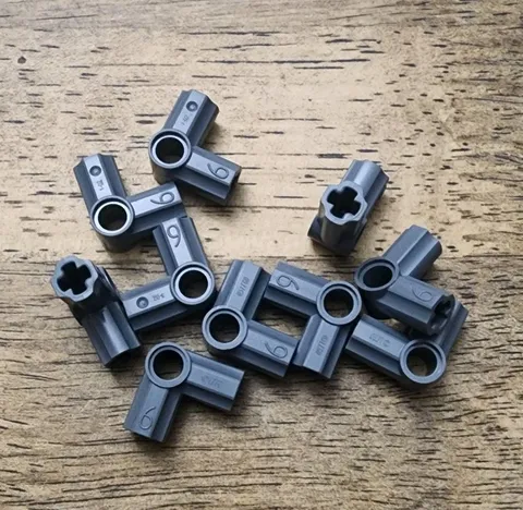 LEGO Dark Bluish Gray Technic, Axle, Pin Connector Angled #6 - 90°. QTY 10.